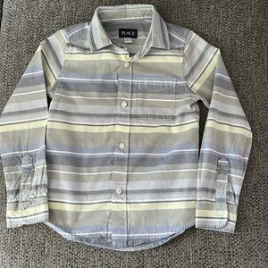 Boys Childrens Place Button Down Shirt Size 5/6